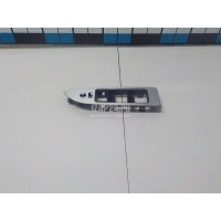 Накладка блока управления стеклоподъемниками Nissan Murano (Z51) (2008 - 2015) 809611AN6A