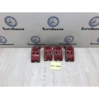 Петля задней распашной двери Mercedes W906 Mercedes Sprinter W906 2006> A9067400037