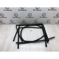 Уплотнители стекла двери Mercedes W116 Mercedes W116 S 1972-1980 A1167250125