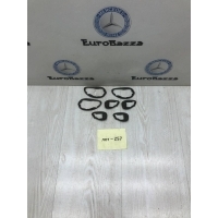 Уплотнитель дверной ручки Mercedes X164 Mercedes X164 GL 2006-2012 A1697660005
