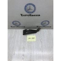 Кронштейн катализатора левый Mercedes X164 Mercedes X164 GL 2006-2012 A1644910641