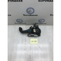 Педаль стояночного тормоза Mercedes X164 Mercedes X164 GL 2006-2012 A1644200784