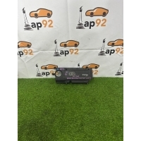 Декоративная крышка двигателя Audi A3 8P 2009 03C103925F