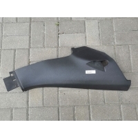 Обшивка стойки задней правой (накладка) Porsche Cayenne 958 2013 9585557660082V, 7P0867766D