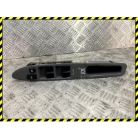 Блок управления стеклоподъемниками Toyota Avensis VERSO 2003 8404044030