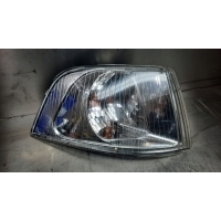 Поворотник правая volvo s40 00 - 04r рестайлинг 1.9 dci