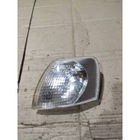 Поворотник левый Volkswagen Passat B5 1999