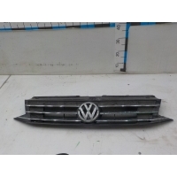 Решетка радиатора Volkswagen Polo (Sed RUS) 2015- 6RU853651D