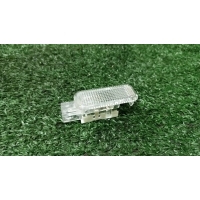 плафон салонный Audi A8 [D3 4E] 2004-2010 2006 8D0947415