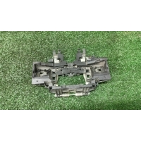 кронштейн ручки Audi A8 [D3 4E] 2004-2010 2006 4E0839885E