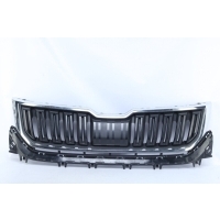 Решетка радиатора Skoda Kodiaq 1 NS7 до Рестайлинг 2016-2022 565853653A