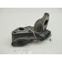 Кронштейн крепления Volkswagen Passat B5+ (GP) 2001 06B131817L