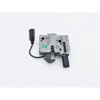 Замок капота Volkswagen Golf R 2023 4K0823509A