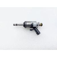 Форсунка топливная Volkswagen Golf R 2023 06Q906036A