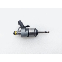 Форсунка топливная Volkswagen Golf R 2023 06Q906036A