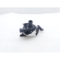 Помпа Volkswagen Golf R 2023 2Q0965567B