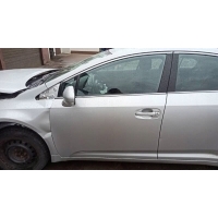 Toyota avensis t27 08 - дверь передняя левая 1f7 голая