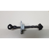 Ограничитель двери Mazda Mazda 3 (BL) (2009 - 2013) BBM472270B