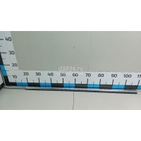 Накладка стекла переднего правого VAG Passat CC (2008 - 2017) 3C8837476F3Q7