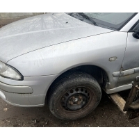 Крыло передний левый mitsubishi carisma 00-04