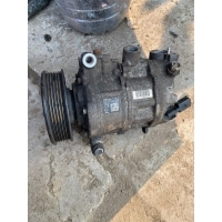 Компрессор кондиционера Volkswagen Caravelle 2018 5Q0820803K