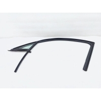 Форточка двери Kia K5 DL3 2021 82531L2000, 82430-L2000