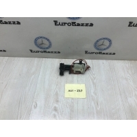 Активатор лючка бензобака Mercedes X164 Mercedes X164 GL 2006-2012 А2518200197