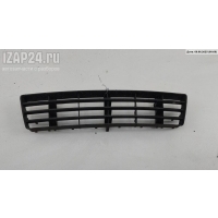 Решетка (заглушка) в бампер Перед. Audi A6 C5 (1997-2005) 2000 4B0807683
