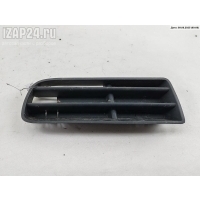Решетка (заглушка) в бампер Перед. Лев. Volkswagen Golf-4 1999 1J0853665