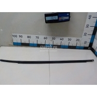 Накладка стекла заднего правого Hyundai-Kia ix35/Tucson (2010 - 2015) 832202S000