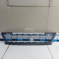 Решетка в бампер центральная VAZ Lada Largus 2012 8450000249