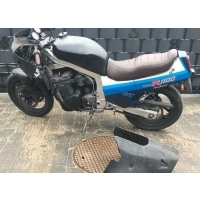 Suzuki gsx-r 1100 сиденье рама двигатель вилка тормозные диски колесо бак gsxr 750