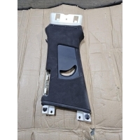 Обшивка средней стойки Audi S8 D4 2014 4H0867239C, 4H0867239C25M