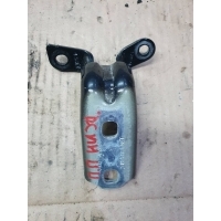 Петля двери Cadillac Escalade 5 2021 13581571