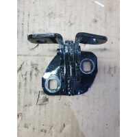 Петля двери Cadillac Escalade 5 2021 23396438