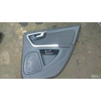 Обшивка двери Volvo S60 55555