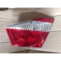 Фонарь Toyota Camry V50 55555