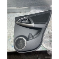 Обшивка двери Toyota RAV4 CA30 6763042331, 6763042331, 67630-42331