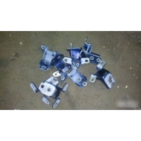 Петли дверей Mazda CX-5 KD53-58-210, KD5358210, KD5359210, D46159210A, D46158210A