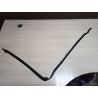 Уплотнитель двери Lexus LX600 67898-60020, 6789860020