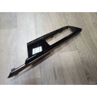 Накладка двери Lexus LX600 74232-60A30, 7423260A30