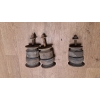 Подушка опора кузова Lexus LX570 5220160110, 5220260100, 5220360090, 5220460090, 5220660030, 5220760090, 5220860050, 5221660040, 5221760060, 5221760070, 5221760080, 5221760070, 5221834010