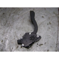 Педаль газа Lexus LX570 7811060022