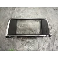 Накладка дисплея торпедо Kia Optima 4 JF 84740D4200SJ5