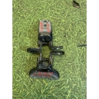 Петля двери Toyota Land Cruiser 200 2014 6871012151, 68710-12151, 6873012120, 68730-12120