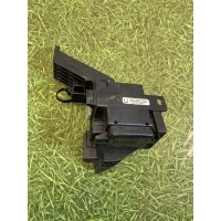 Блок предохранителей Toyota Land Cruiser 200 2014 8273160253, 82731-60253