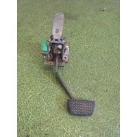 Педаль тормоза Toyota Land Cruiser 200 2014 4711060271, 47110-60271