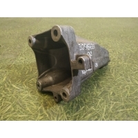 Кронштейн двигателя правый Mercedes-Benz C-Class W204 2007-2015 a2742230204