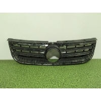 Решетка радиатора Volkswagen Touareg GP 2007-2011 7L6853653J