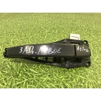 Ручка двери Opel Astra H 2013 24463749